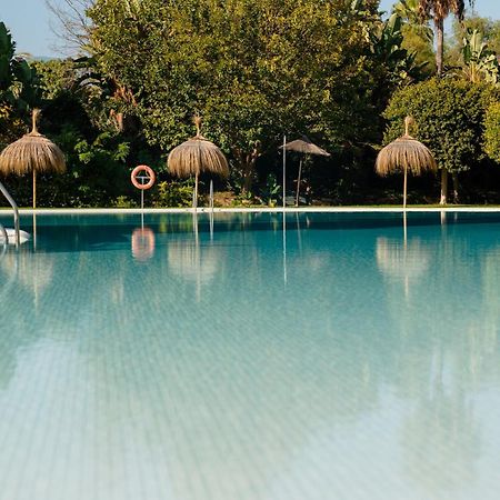 Ground Floor Holiday Apartment With Terrace And Pool In Puerto Banus, Marbella Exteriér fotografie