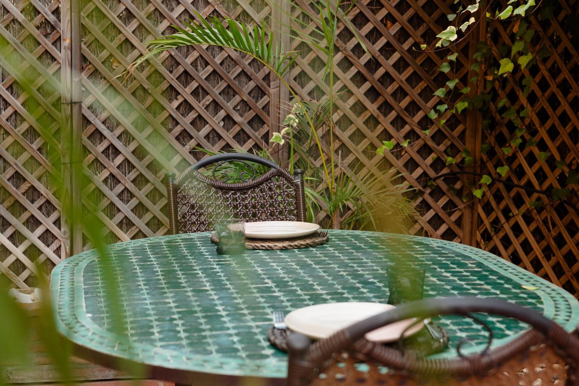 Ground Floor Holiday Apartment With Terrace And Pool In Puerto Banus, Marbella Exteriér fotografie