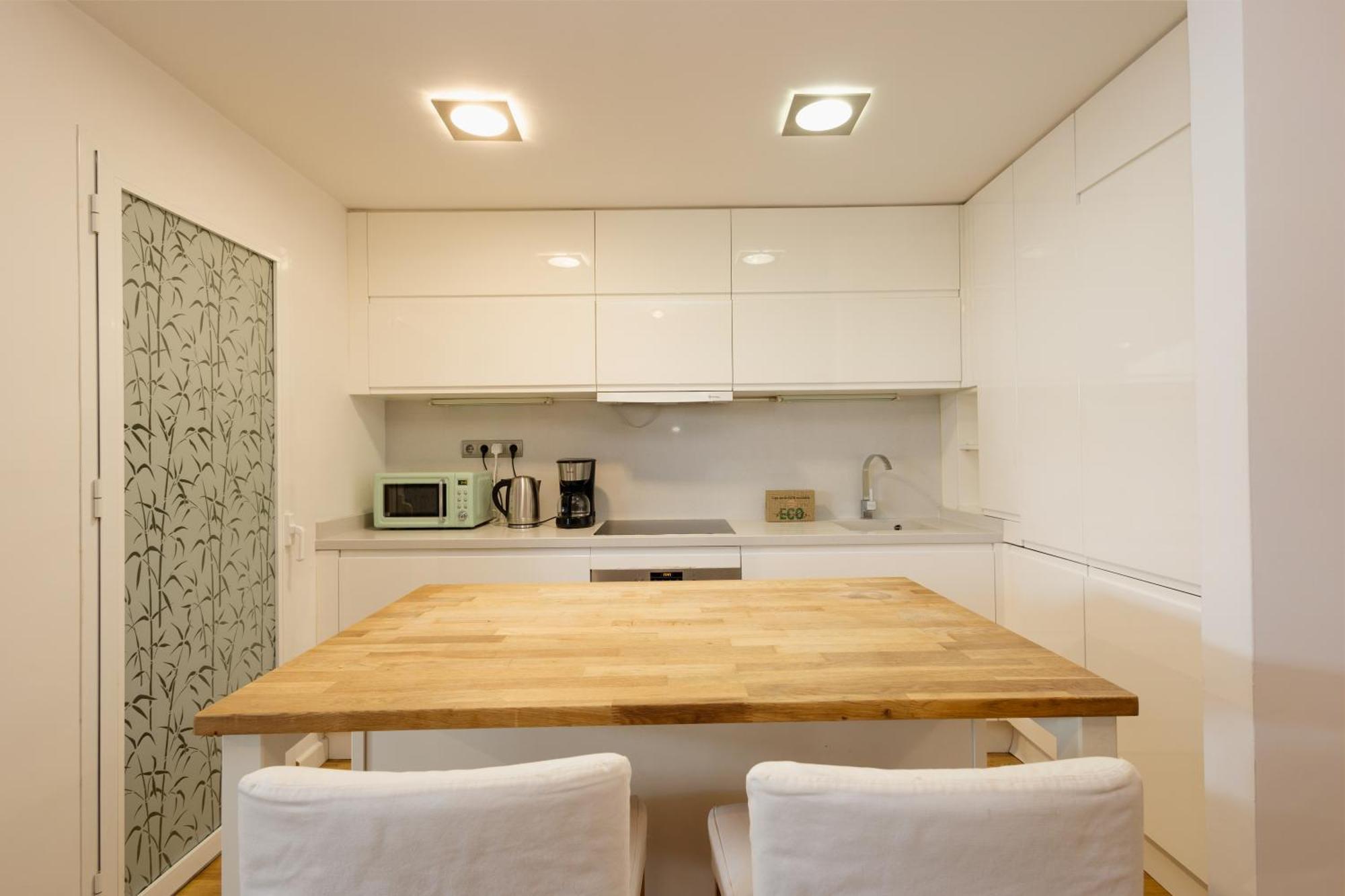 Ground Floor Holiday Apartment With Terrace And Pool In Puerto Banus, Marbella Exteriér fotografie